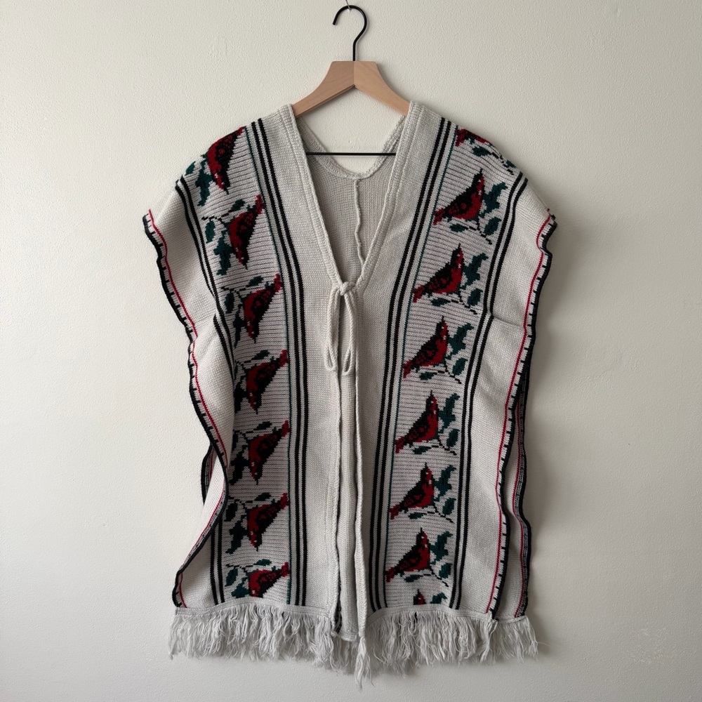Vintage 1970s Cardinal Patterned Knit Poncho